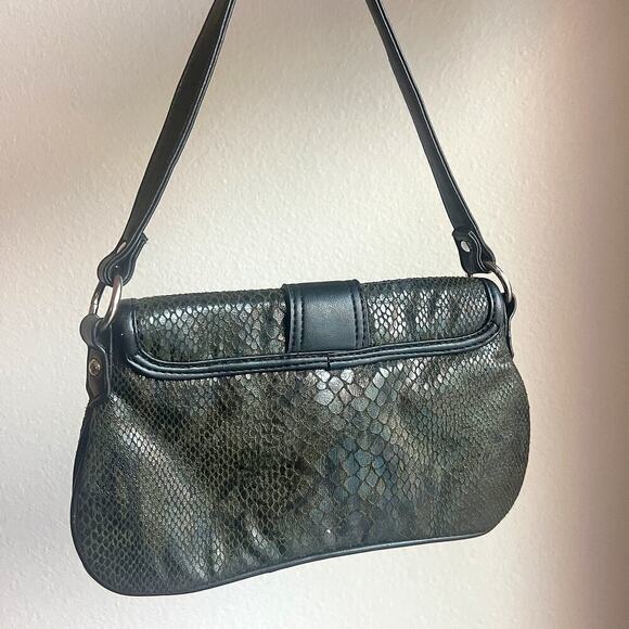 NEW Green Faux Leather Snake Print Rhinestone Buckle Handbag - Picture 4 of 7